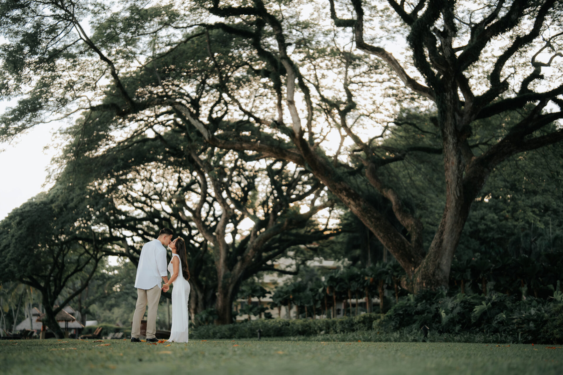 Top 10 Hotels for Pre Wedding Photography in Penang - Shangri-La Rasa Sayang, Penang